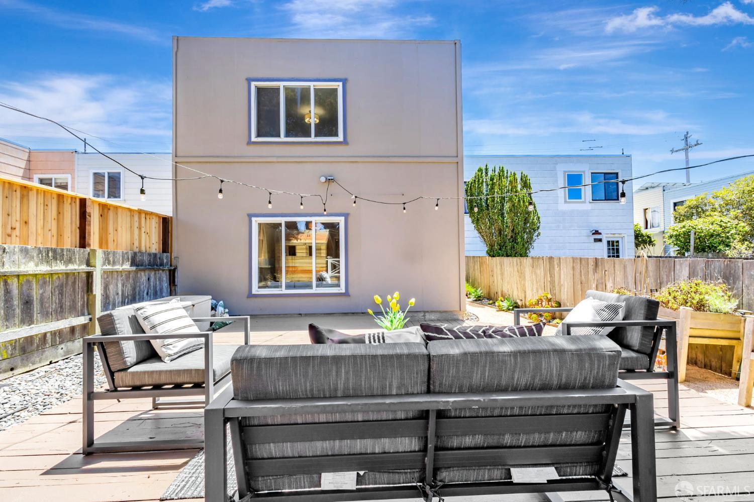 2930 Rivera Street