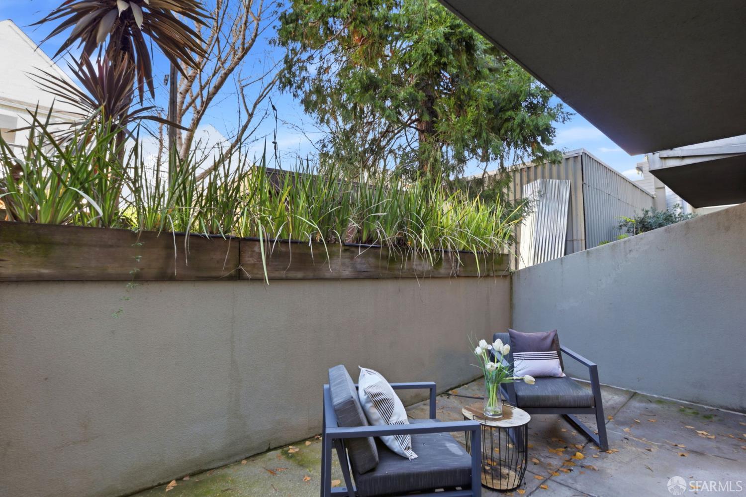 725 Florida Street # 4