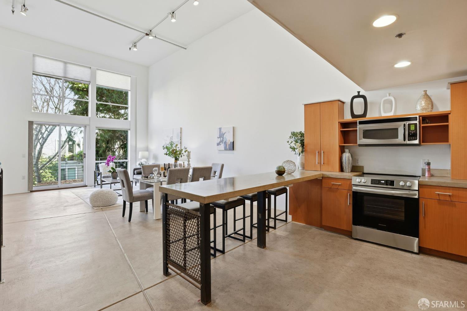 725 Florida Street # 4