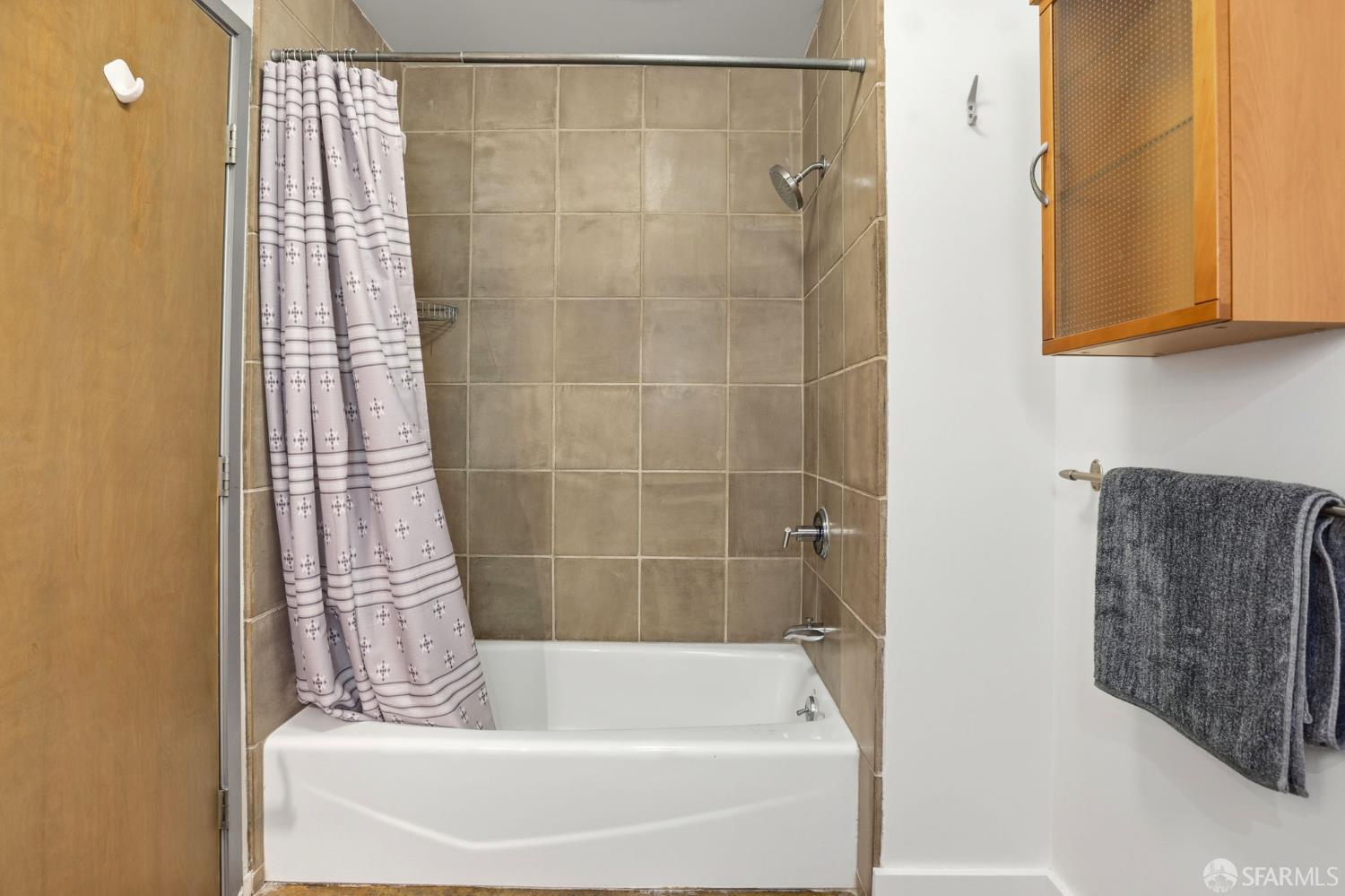 725 Florida Street # 4