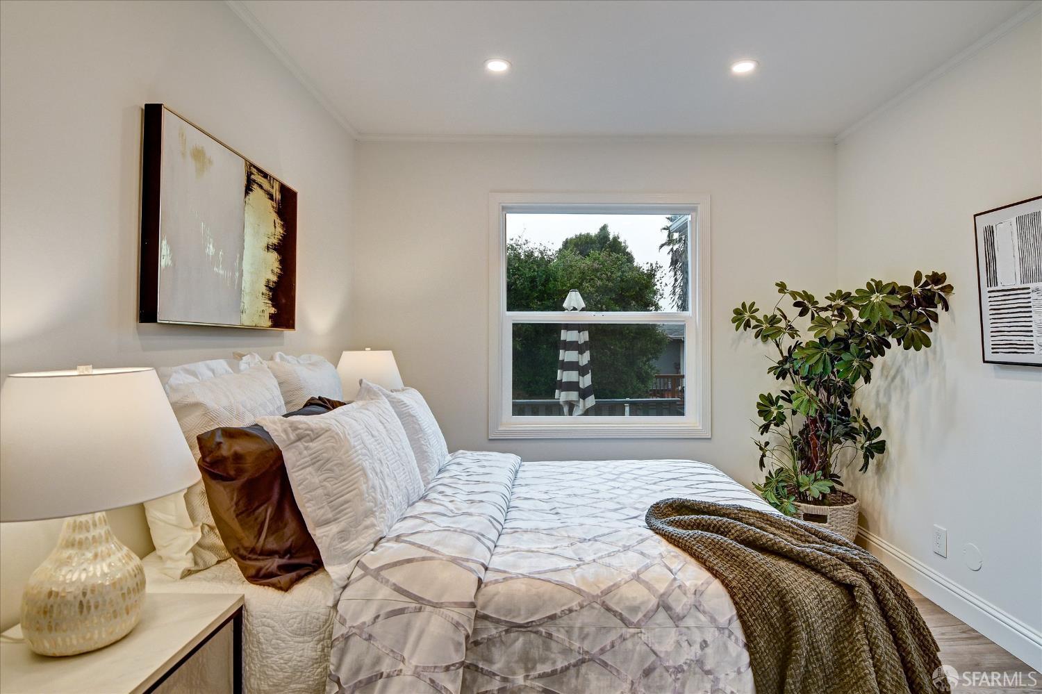 1867 Sweetwood Drive