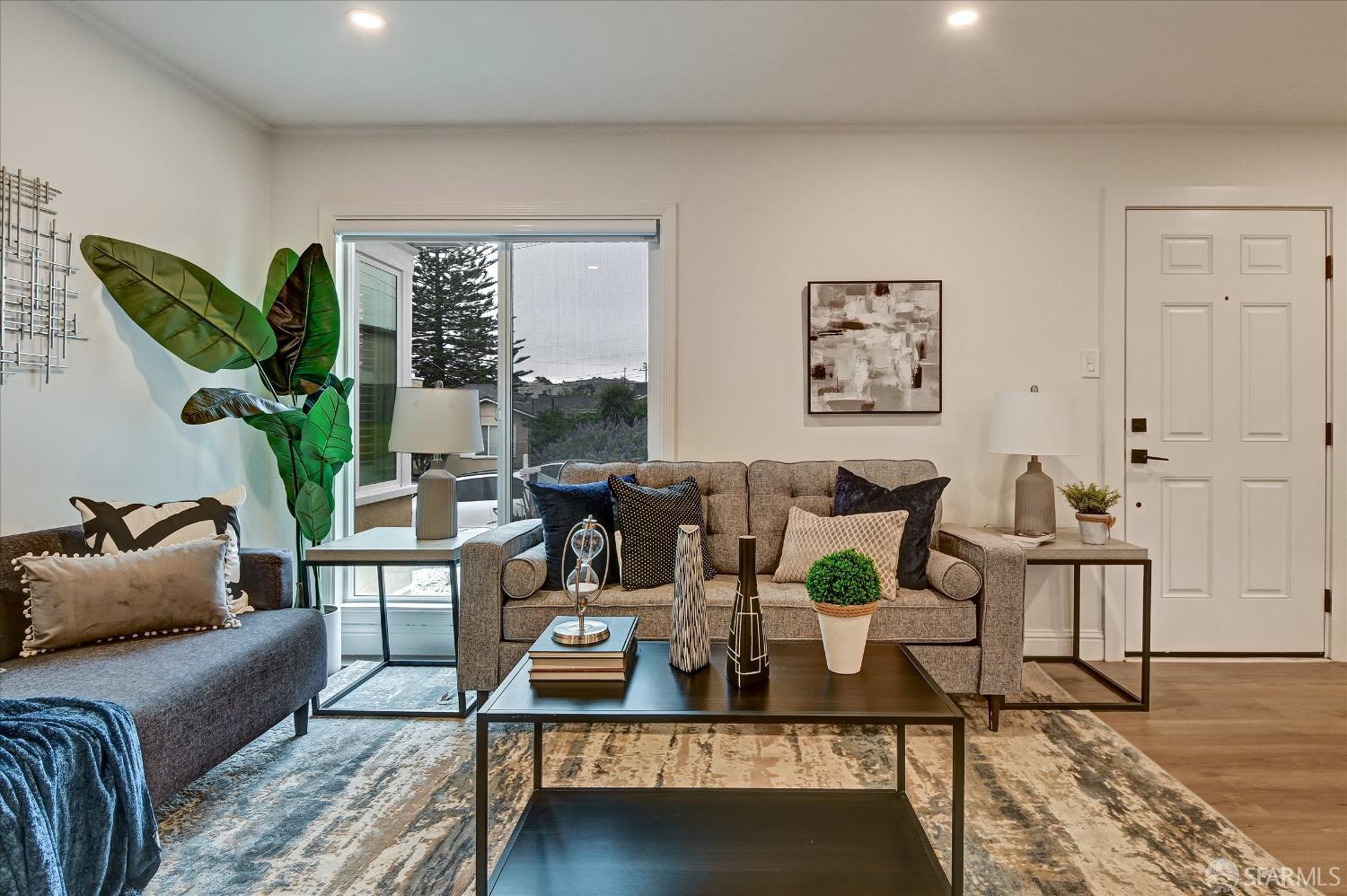 1867 Sweetwood Drive