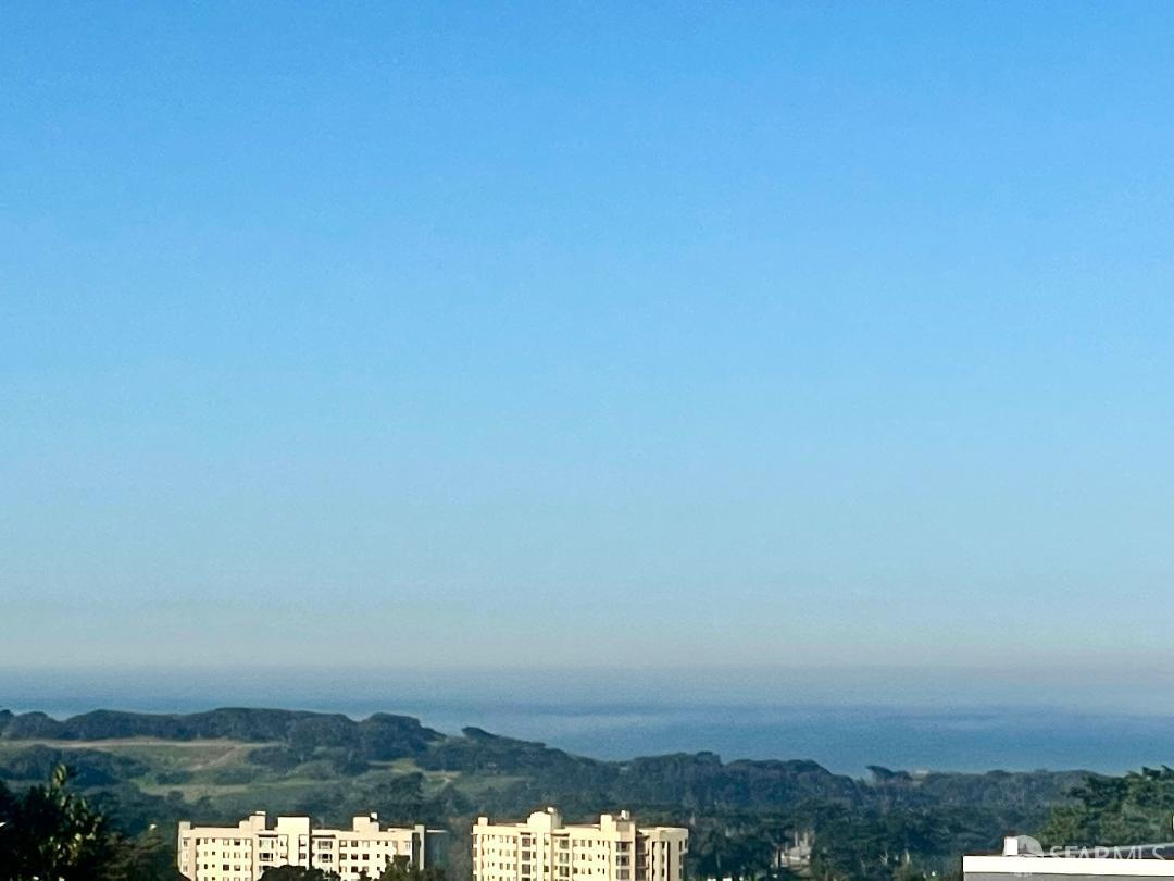 301 Santa Ana Avenue