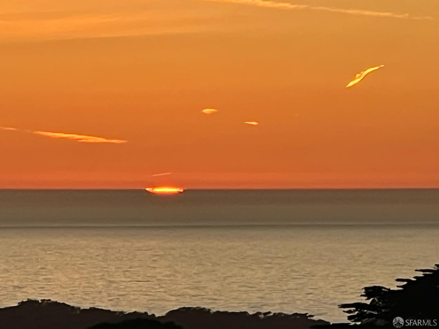 301 Santa Ana Avenue