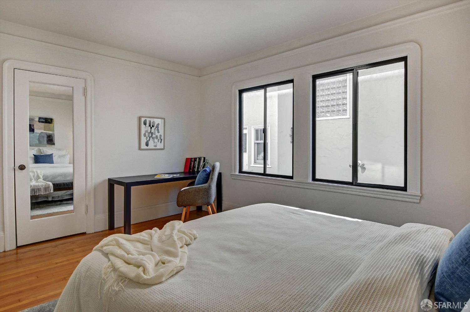 301 Santa Ana Avenue