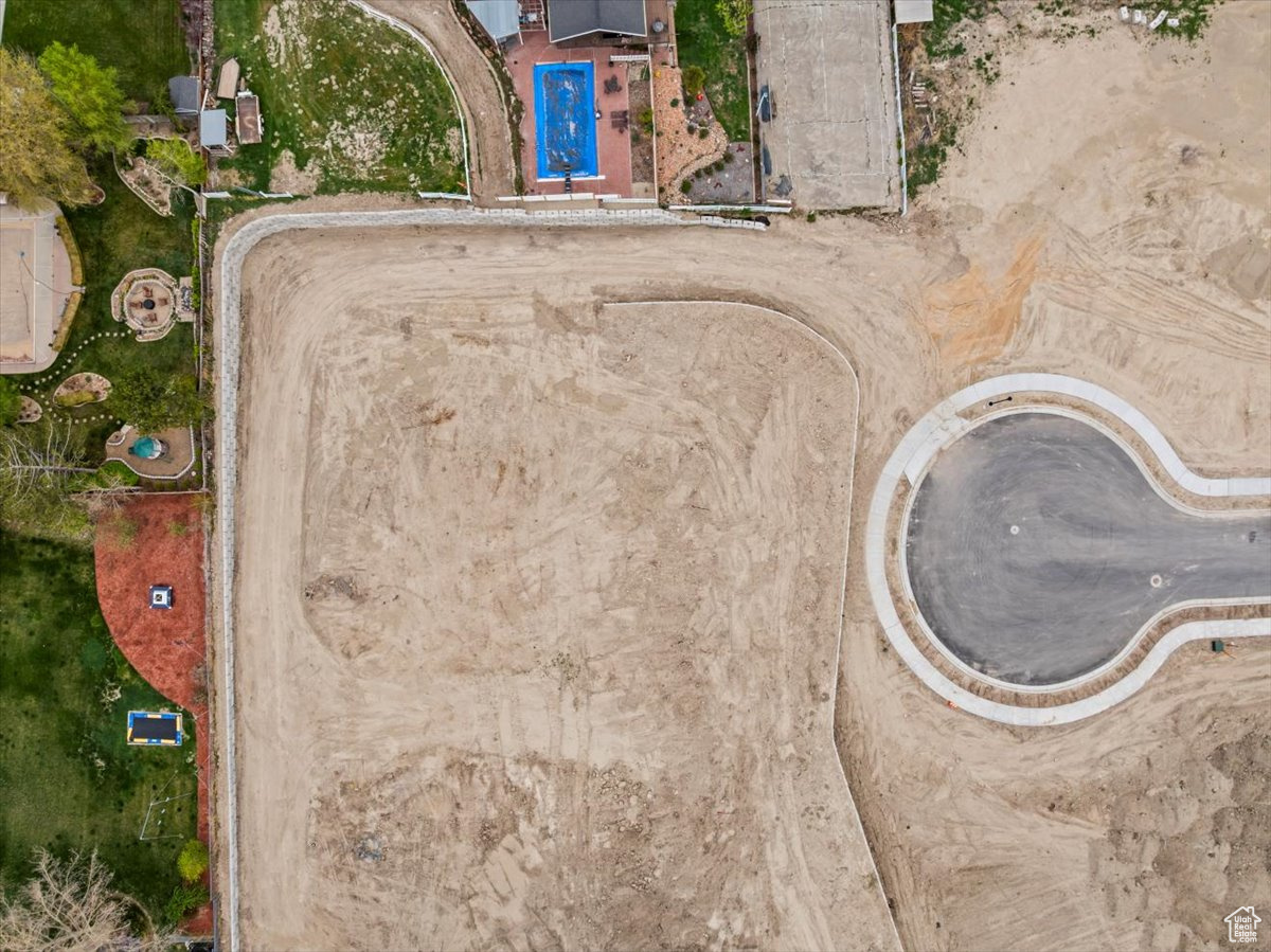 1096 W KINGS LANDING CT Unit: 2