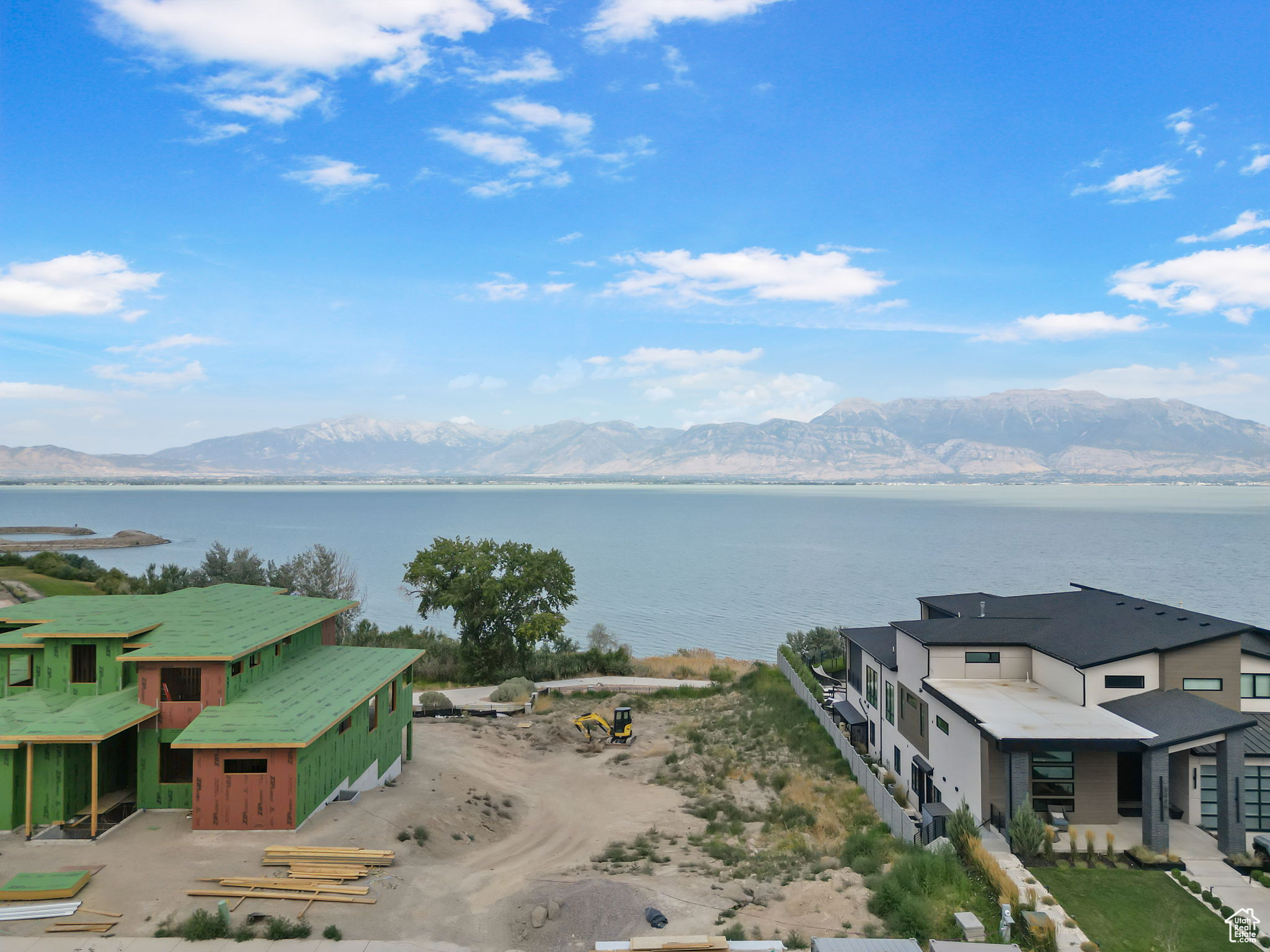 3434 S SPINNAKER BAY DR