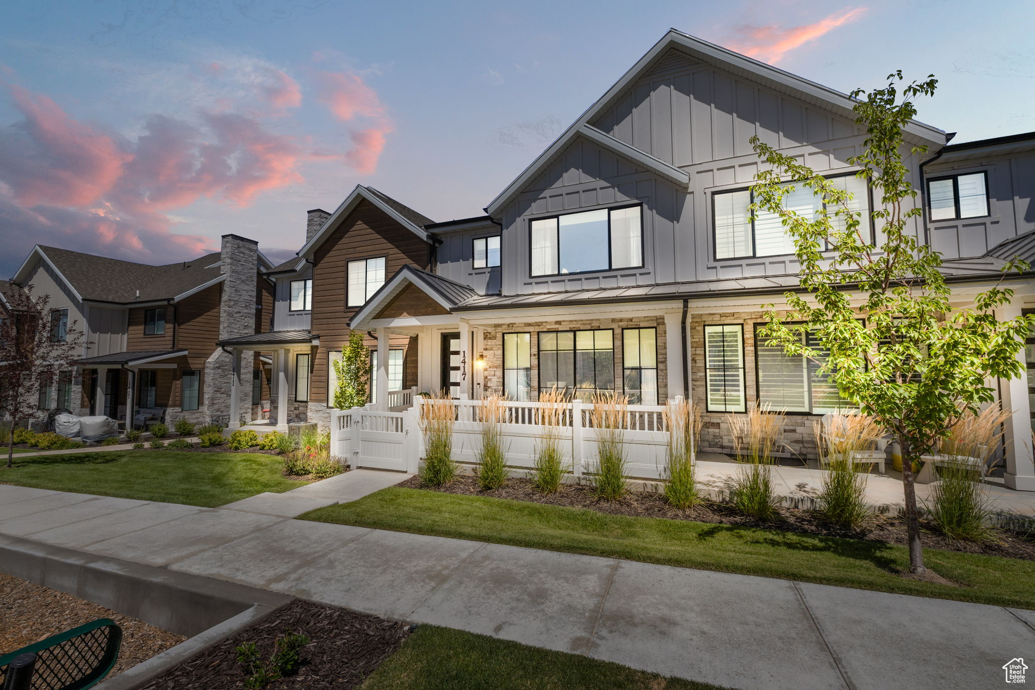 1417 E RUSTIC WOOD CT #31 DR
