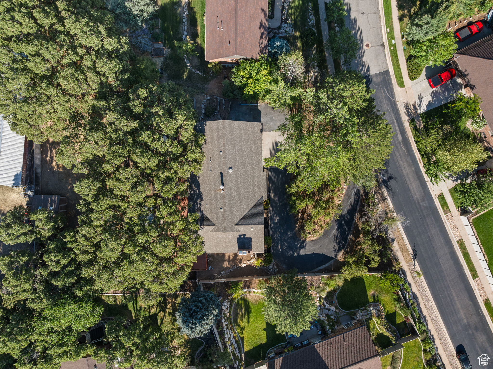 2719 OAK LN
