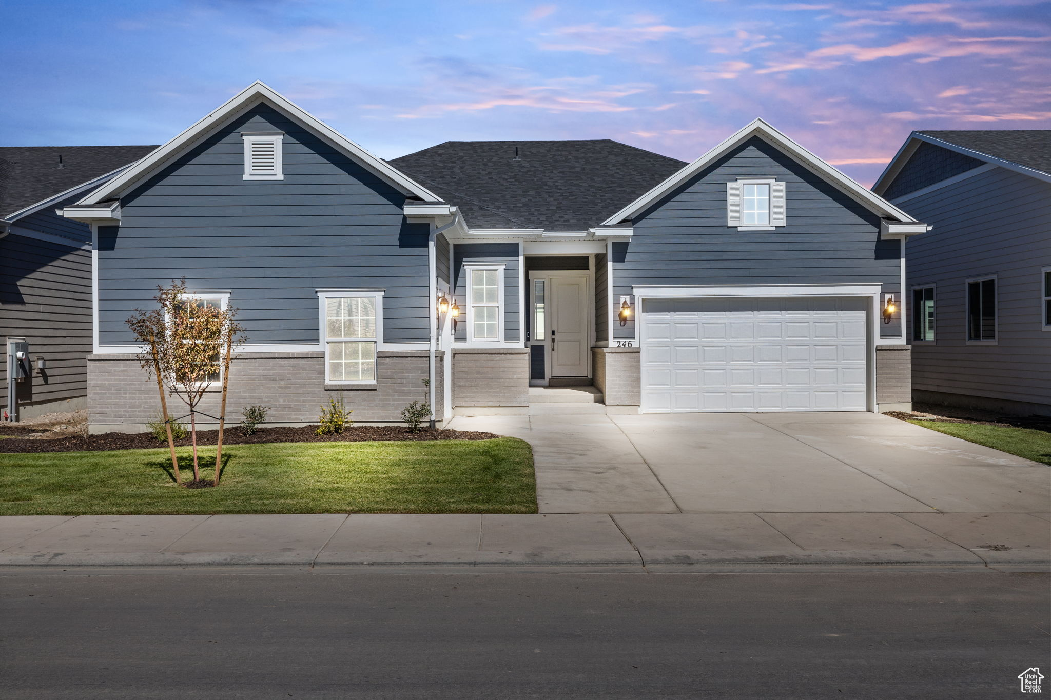 246 E POLARIS DR #109