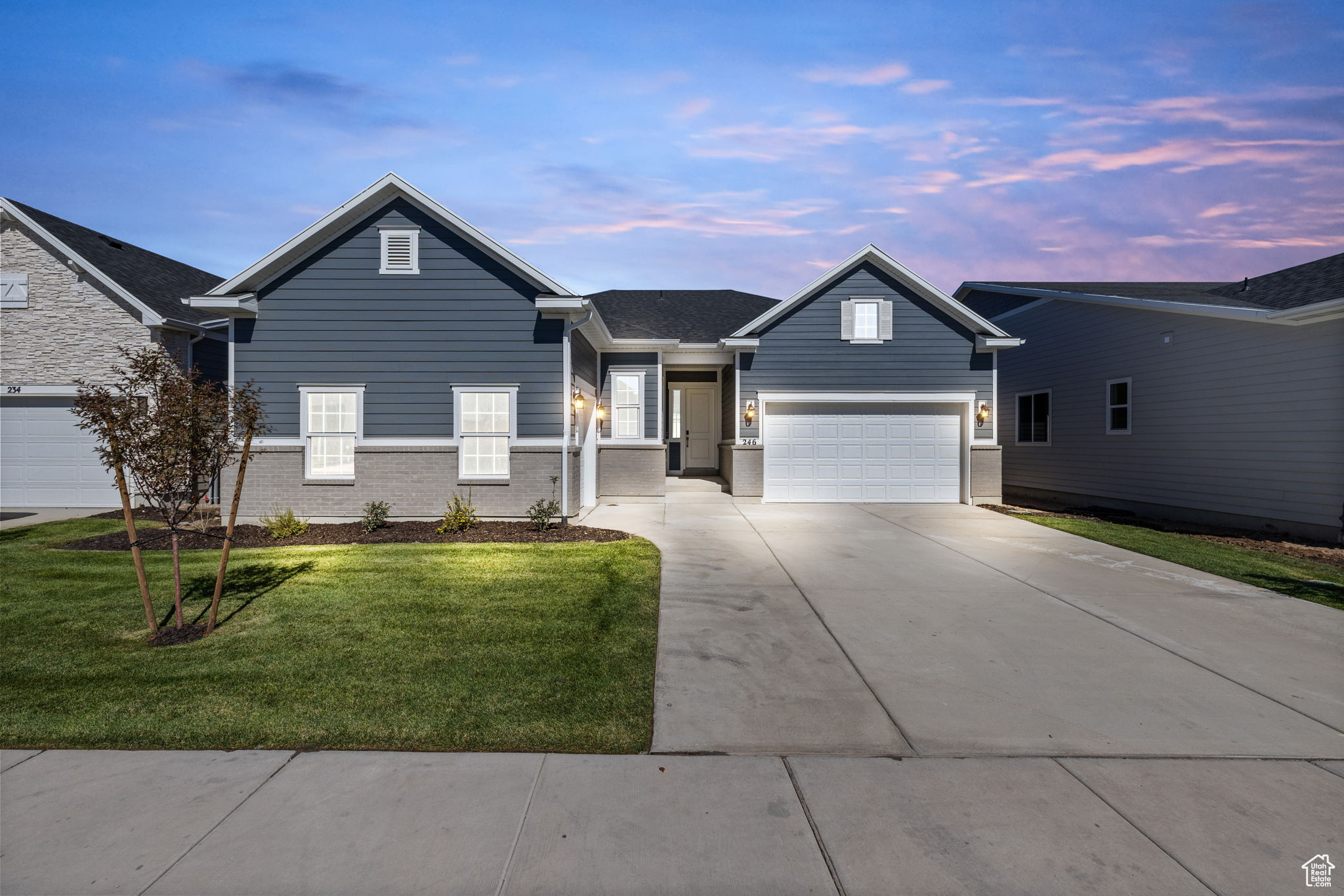 246 E POLARIS DR #109