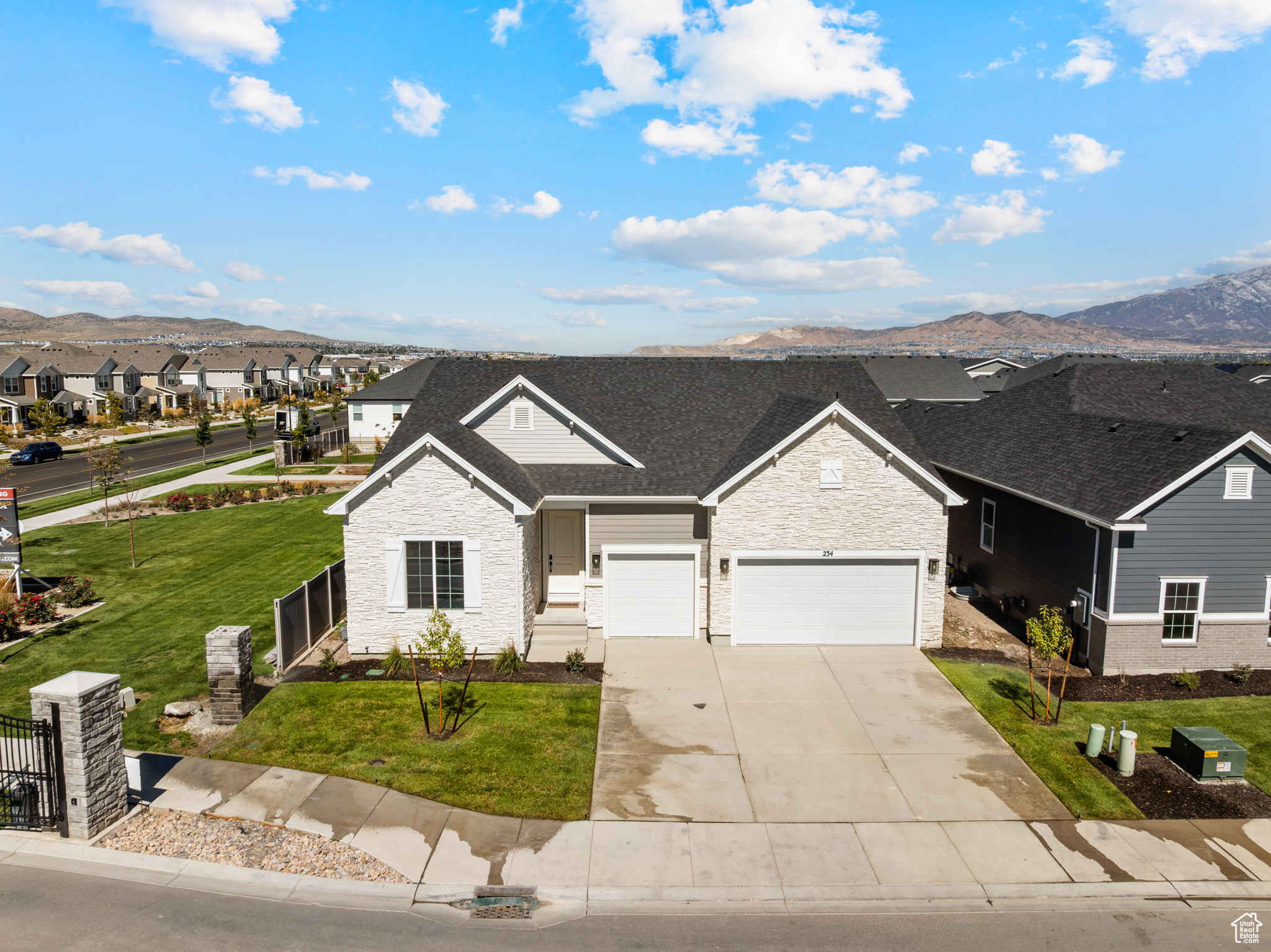 234 E POLARIS DR #108