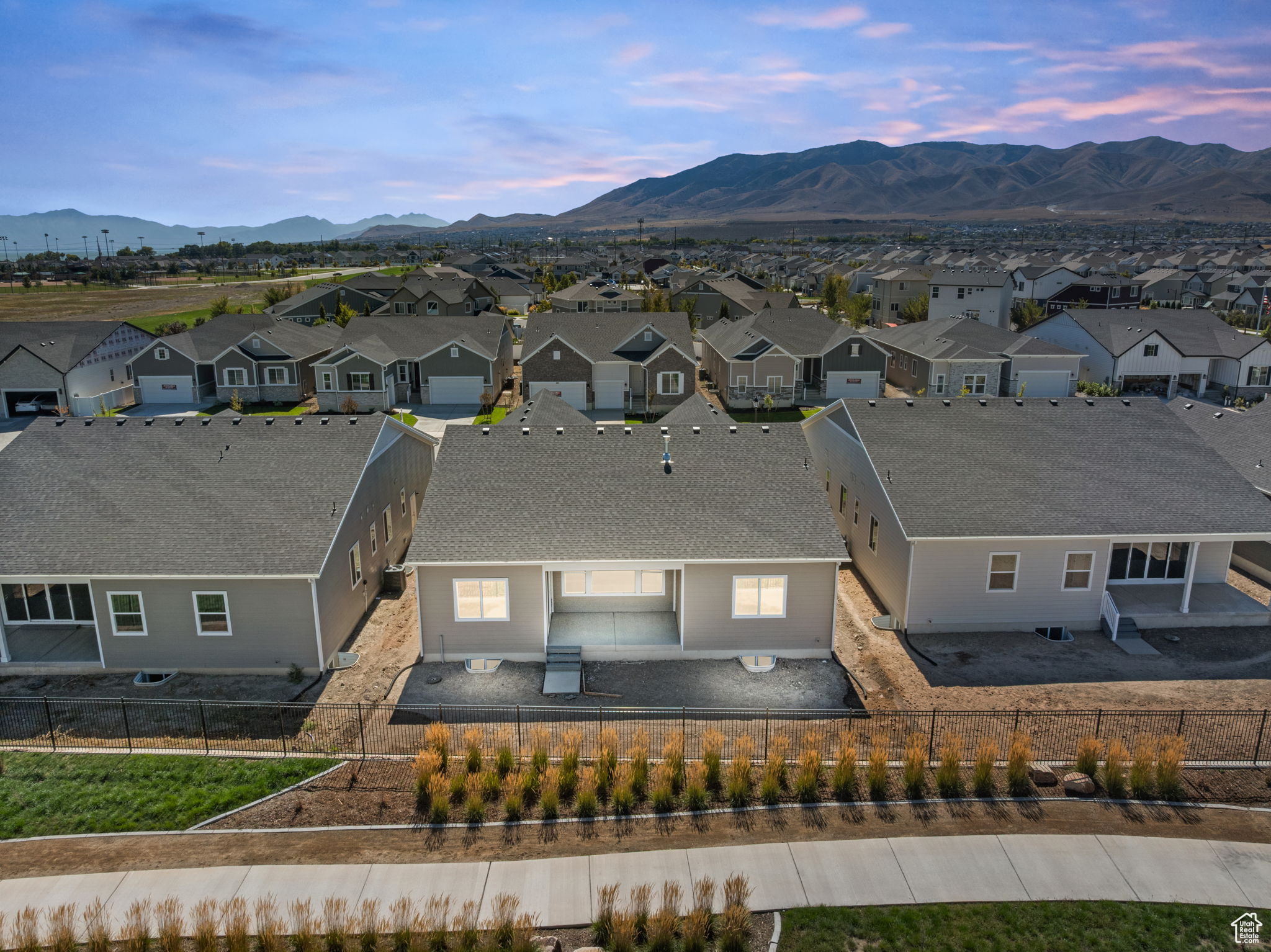 272 E POLARIS DR #111