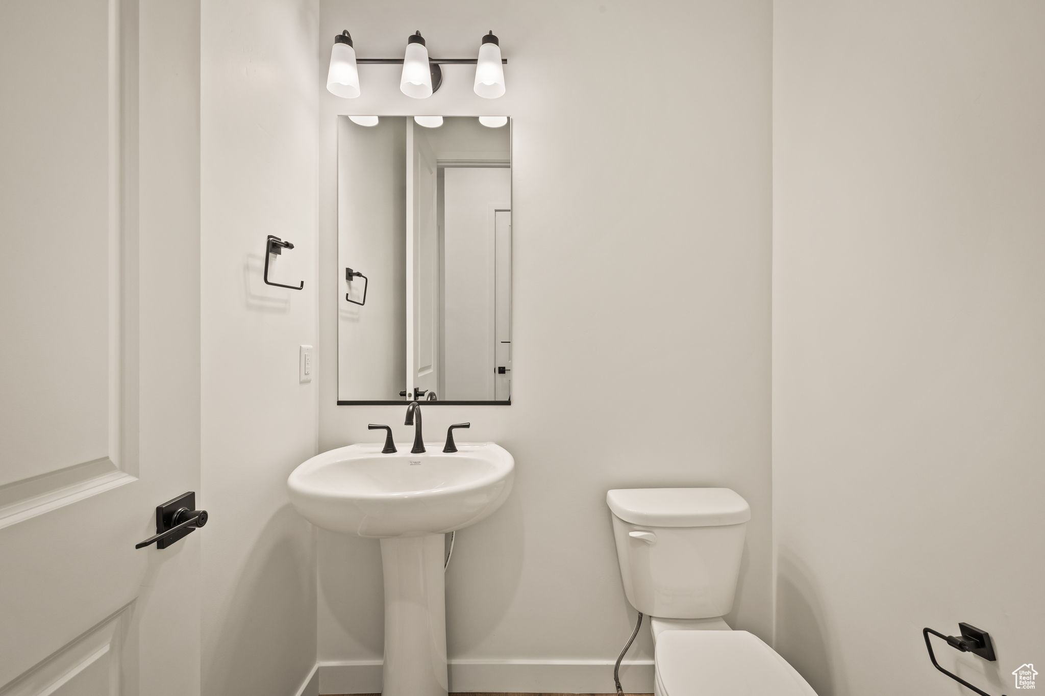 272 E POLARIS DR #111