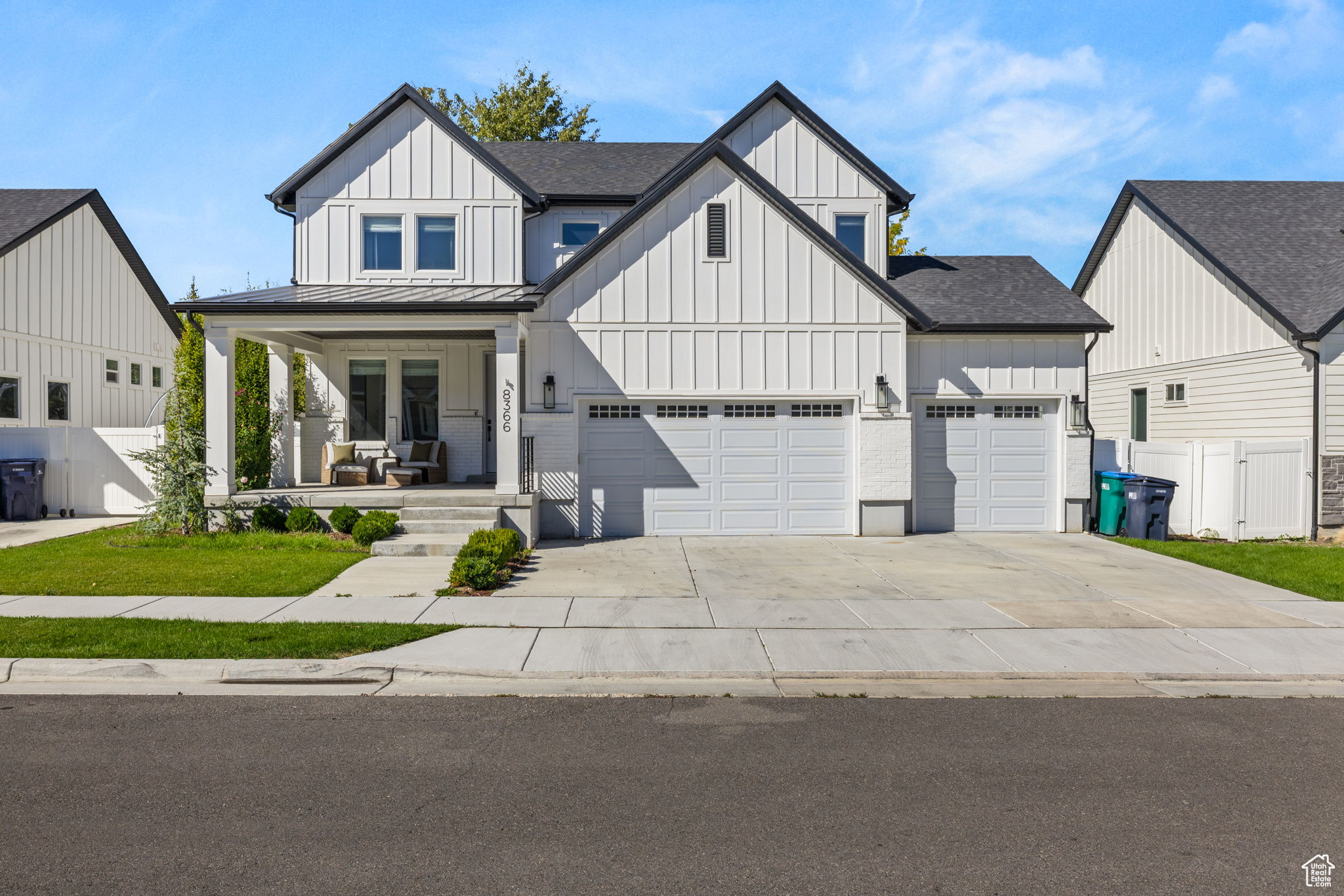 8366 S LEVINE LN
