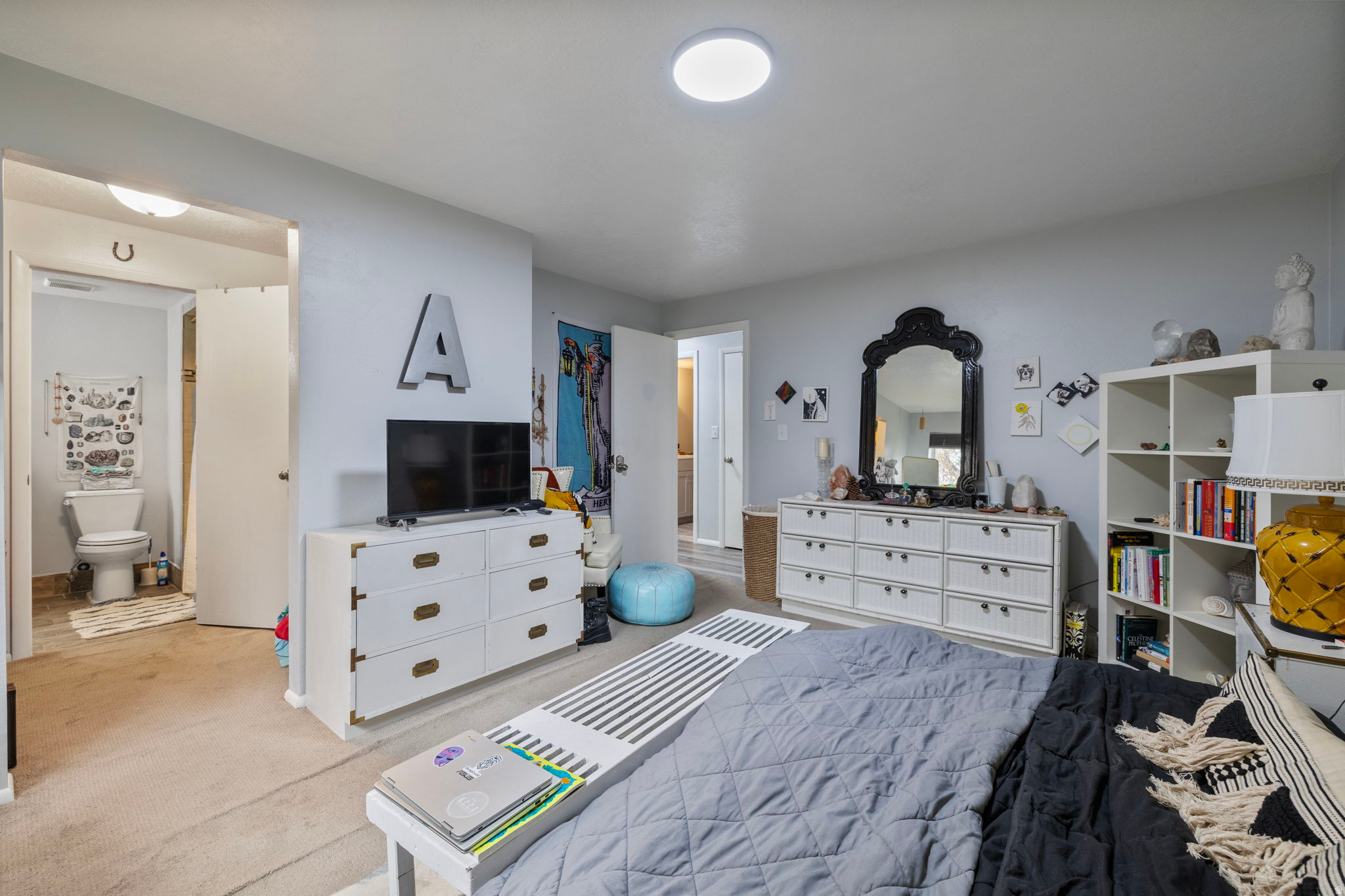 277 W GARDEN PARK DR