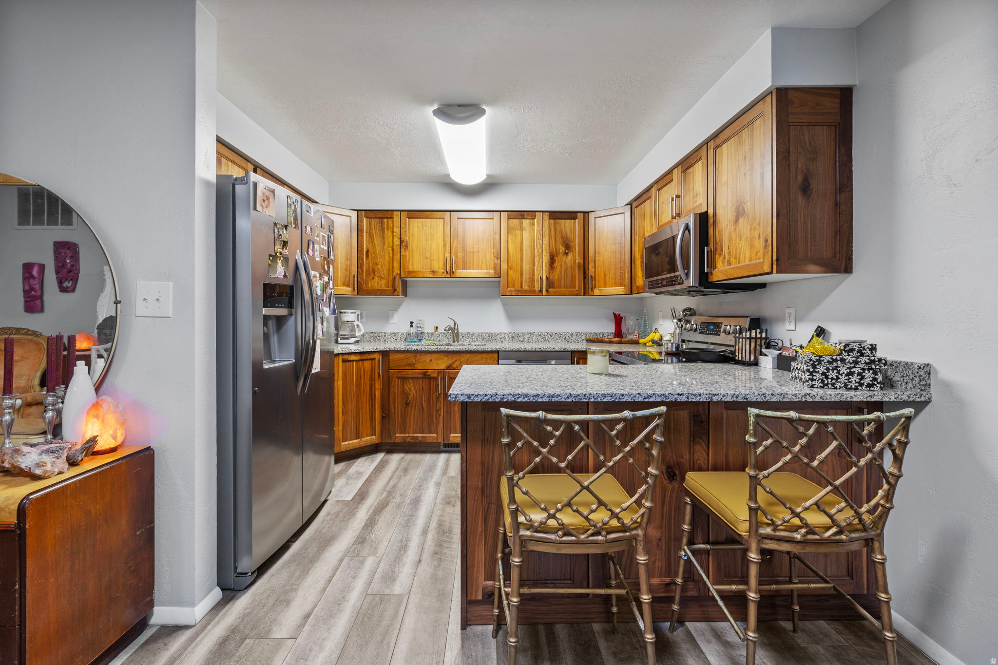 277 W GARDEN PARK DR