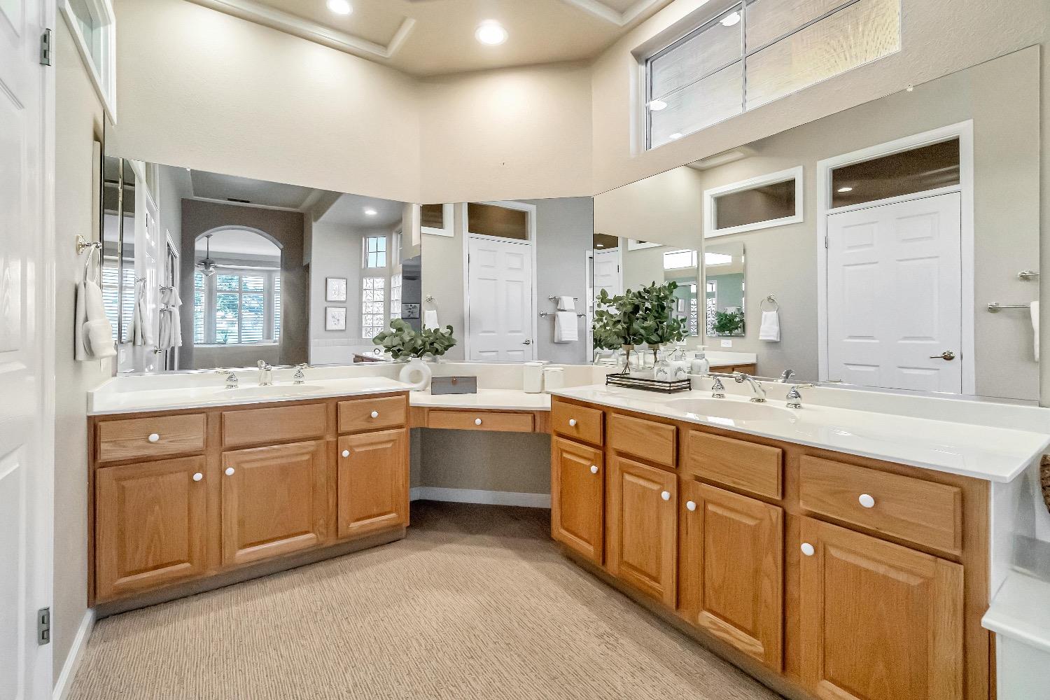 7380 Goose Meadows Way