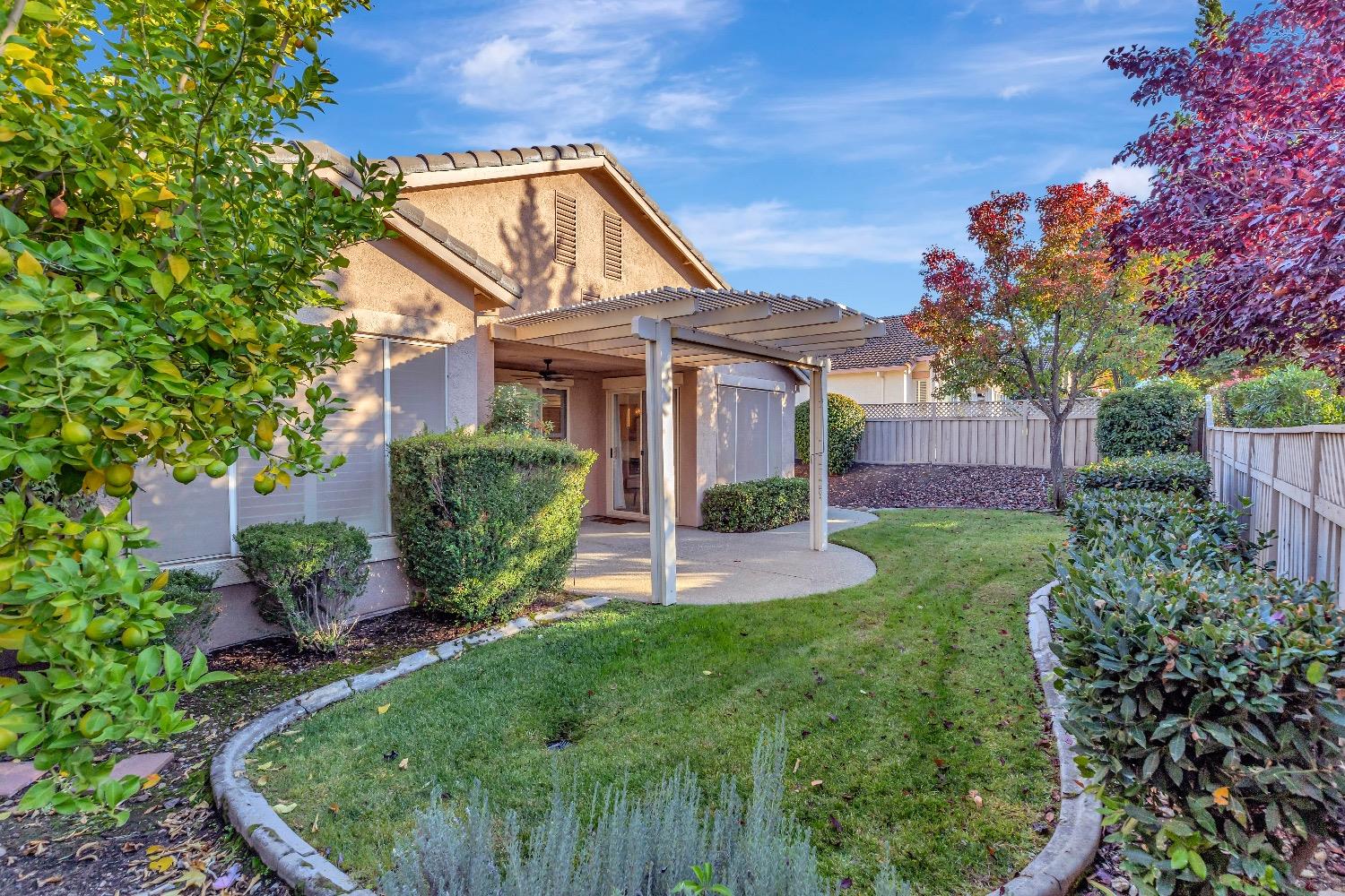 1526 Barn Valley Lane