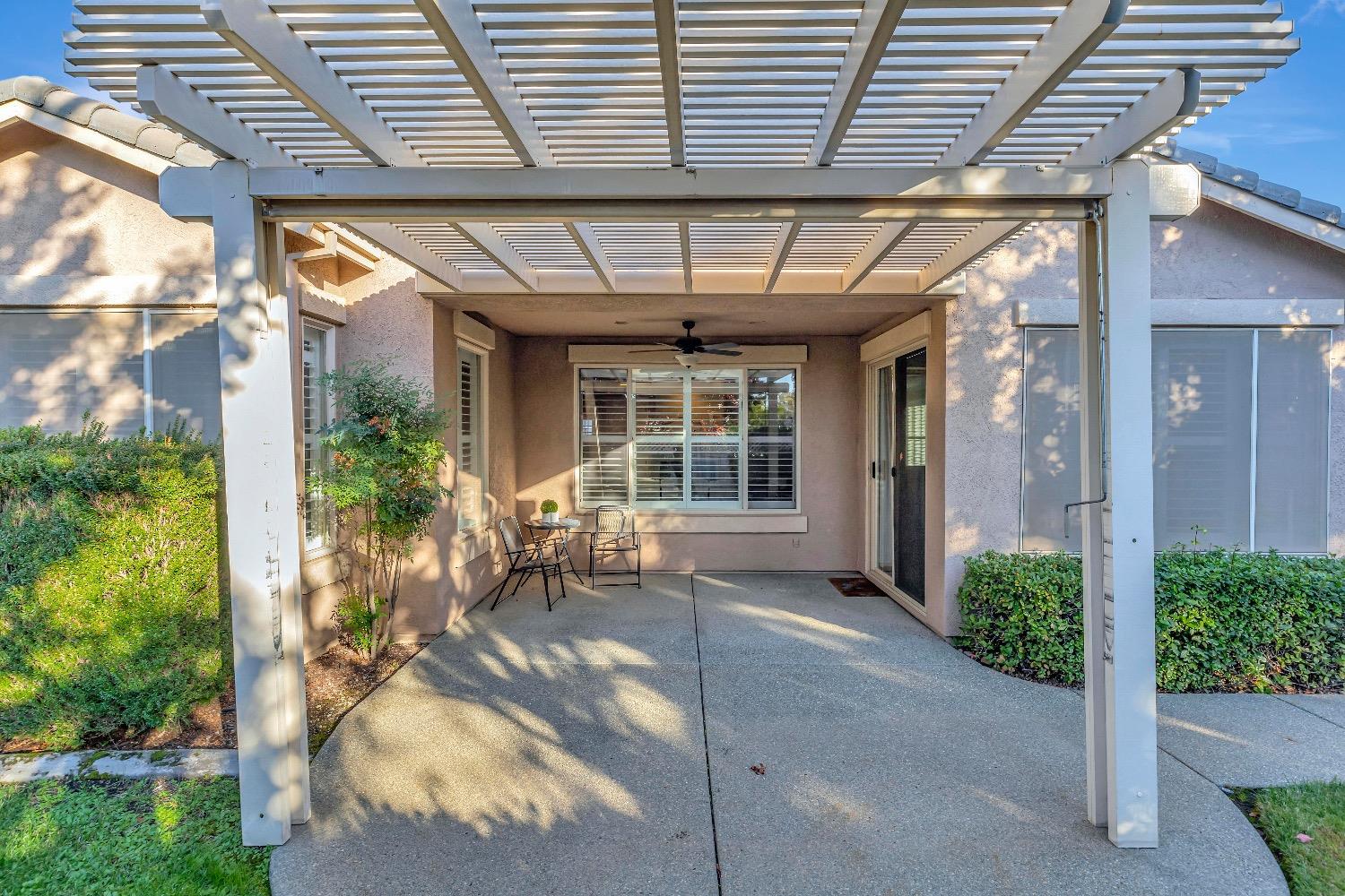 1526 Barn Valley Lane