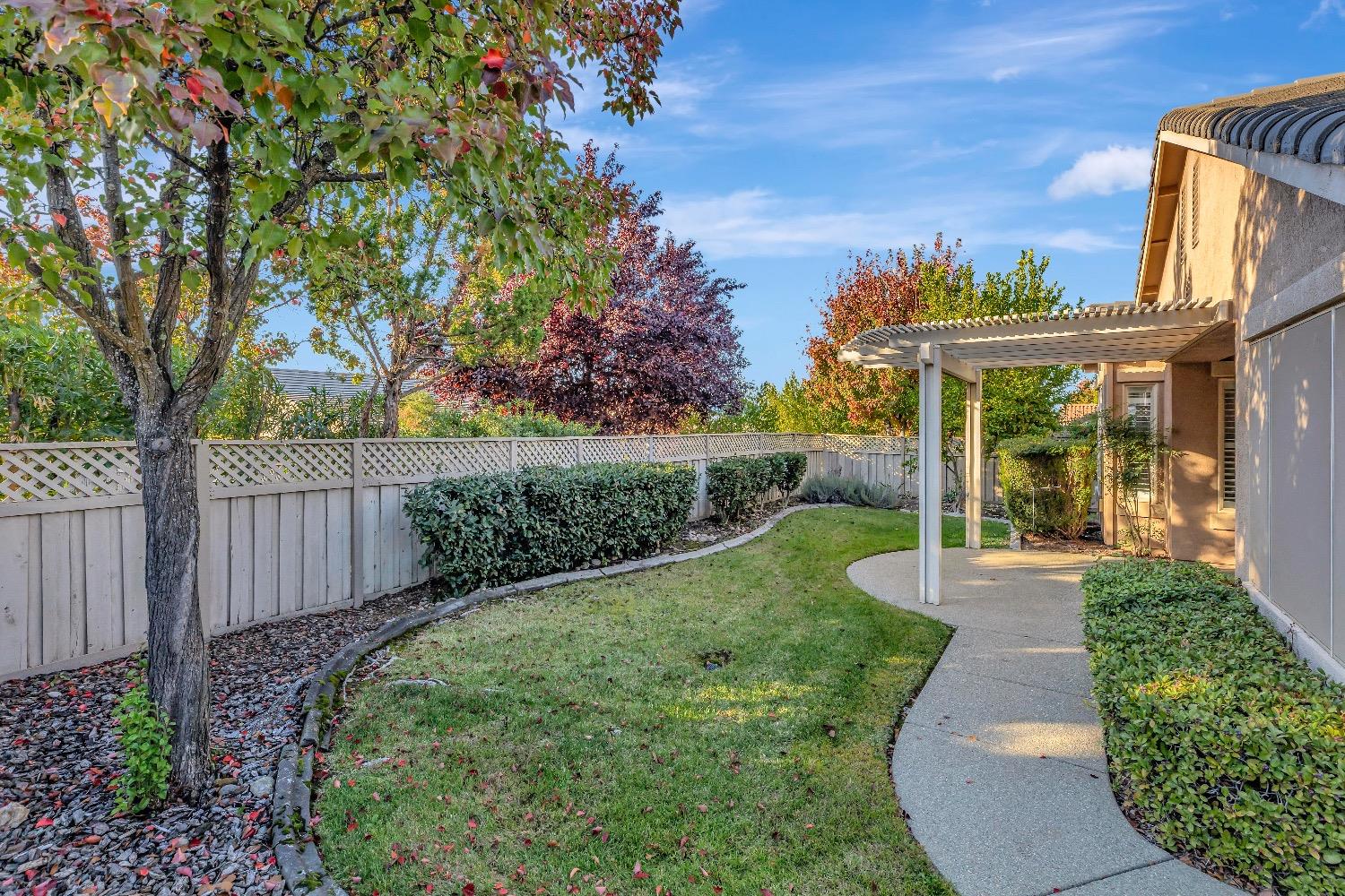 1526 Barn Valley Lane