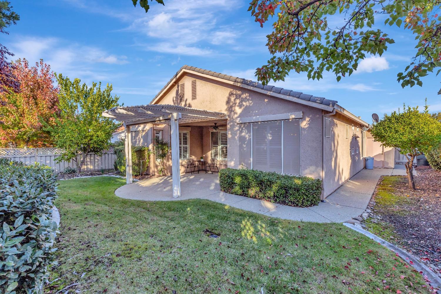 1526 Barn Valley Lane