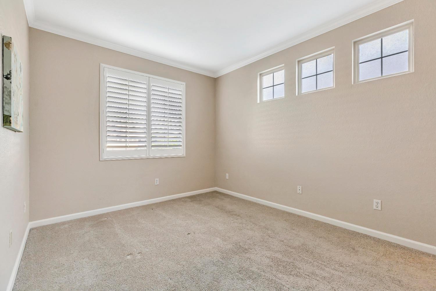 1526 Barn Valley Lane