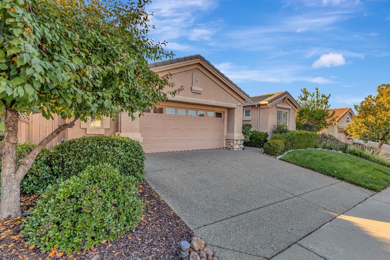 1526 Barn Valley Lane