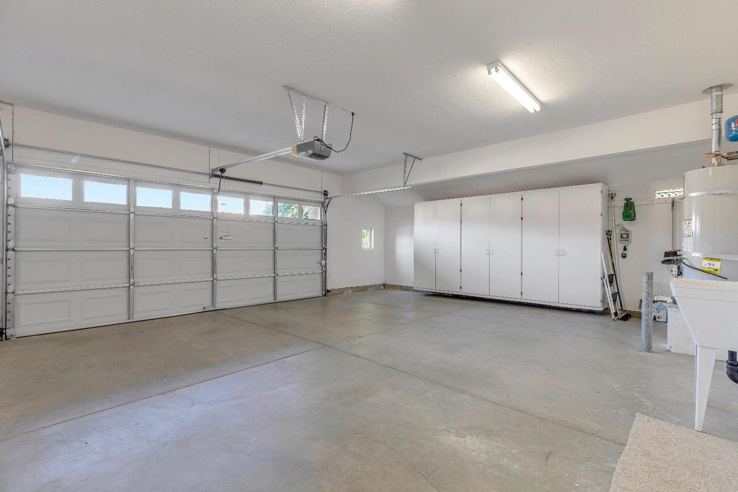 1526 Barn Valley Lane