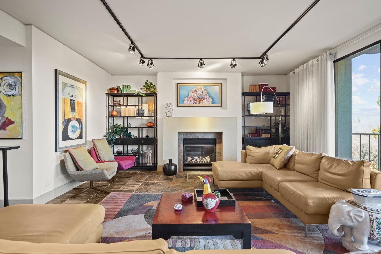 4100 Folsom Boulevard 7B