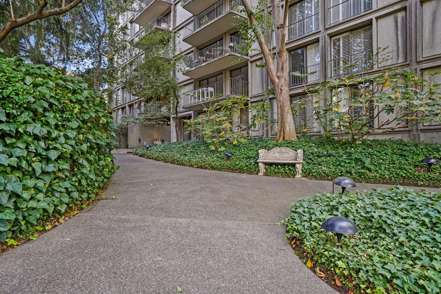 4100 Folsom Boulevard 7B