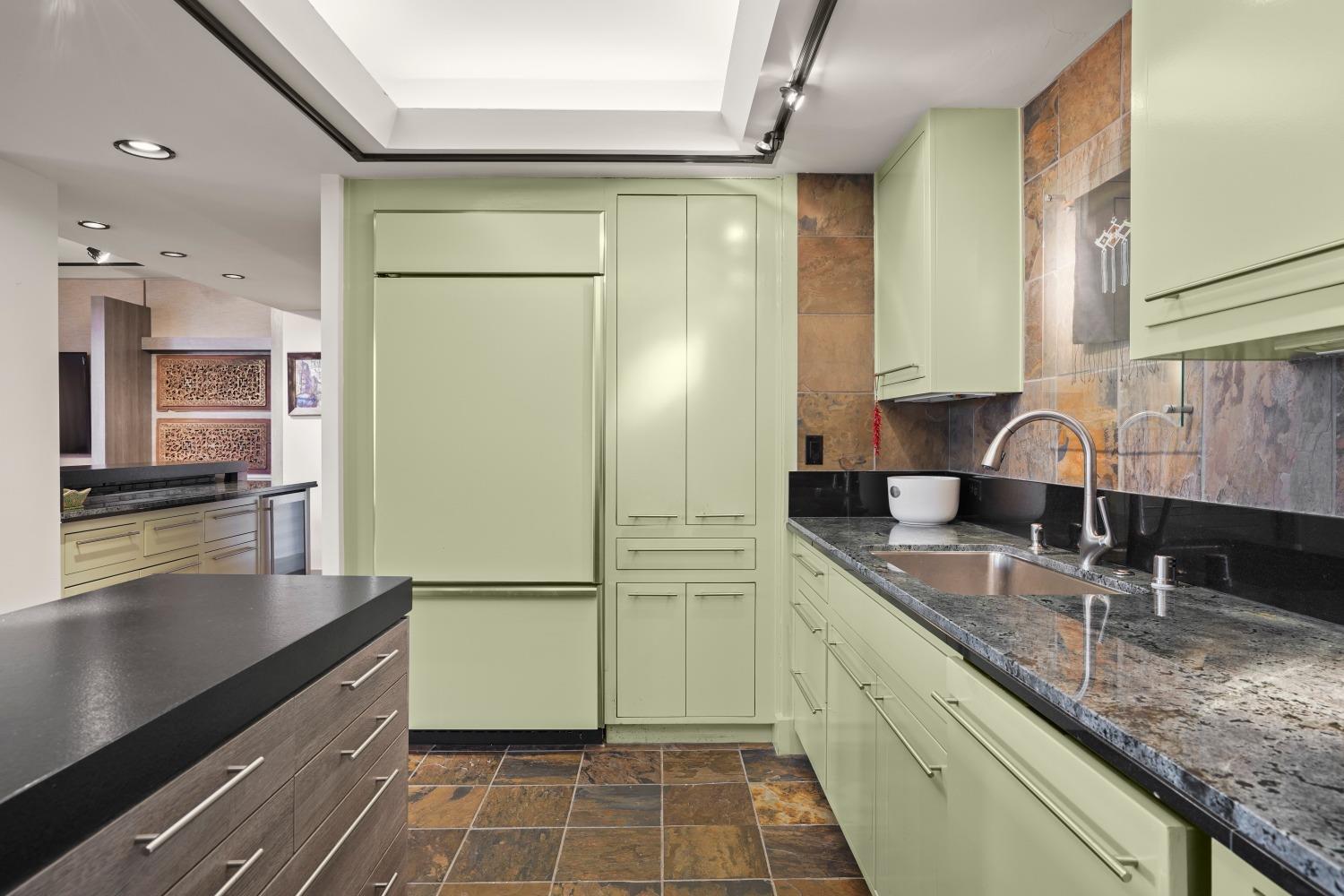 4100 Folsom Boulevard 7B