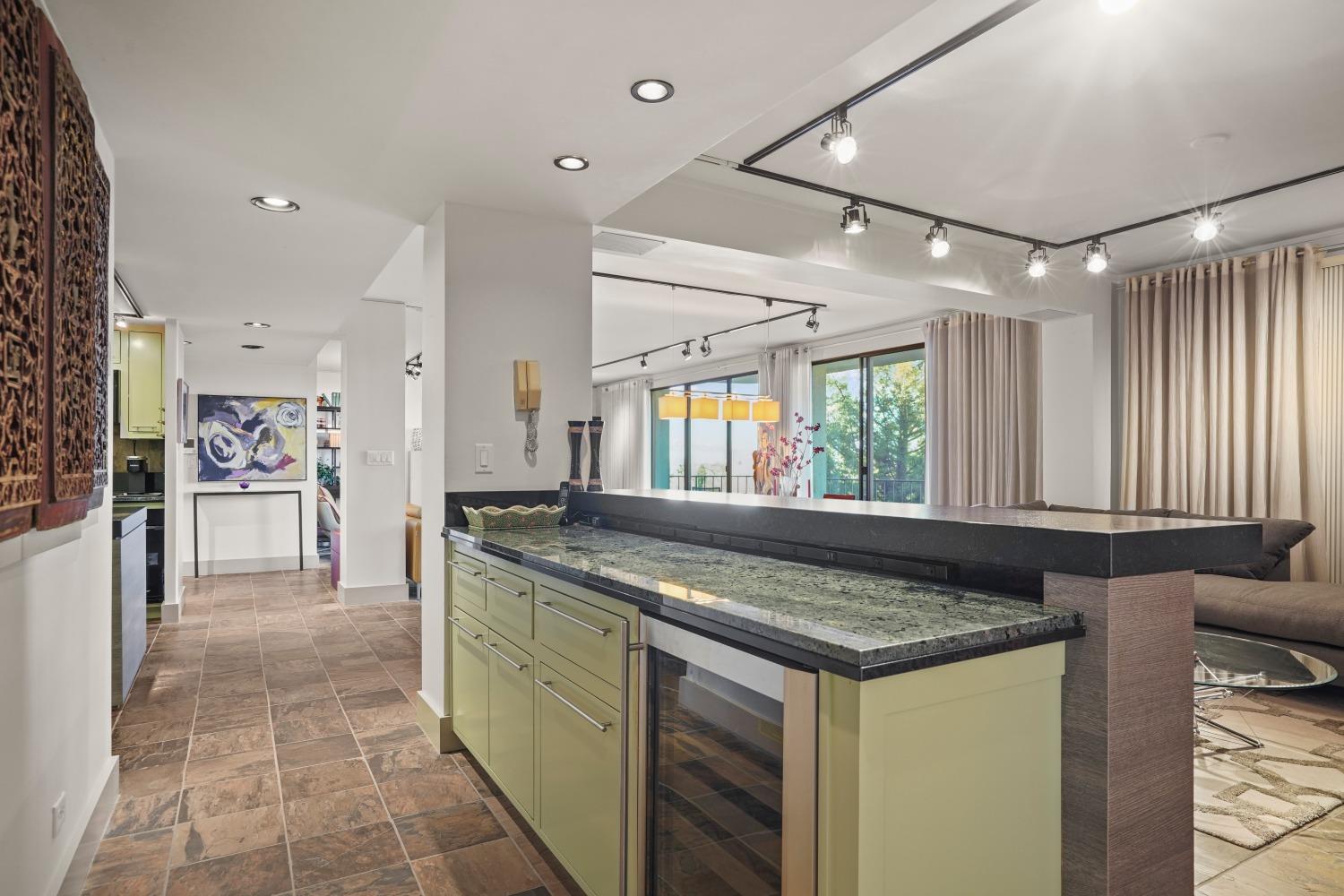 4100 Folsom Boulevard 7B