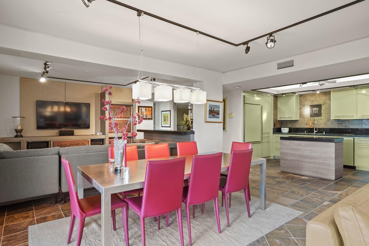 4100 Folsom Boulevard 7B