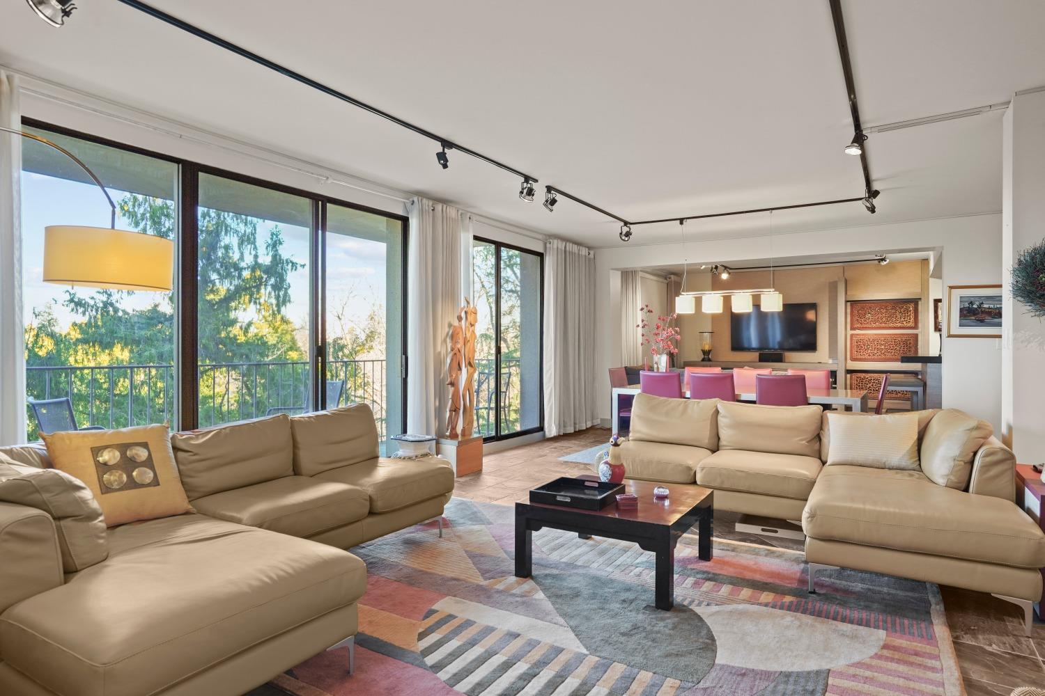 4100 Folsom Boulevard 7B