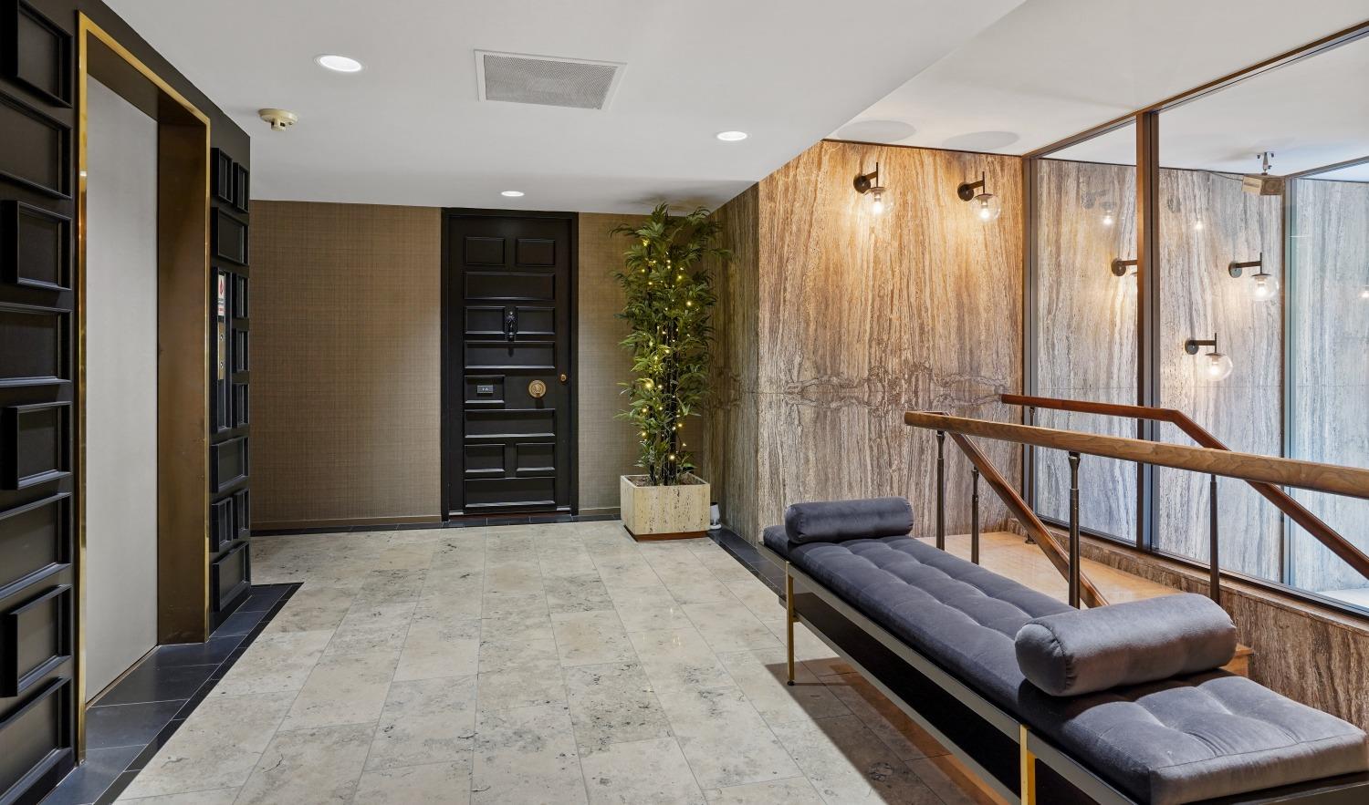 4100 Folsom Boulevard 7B