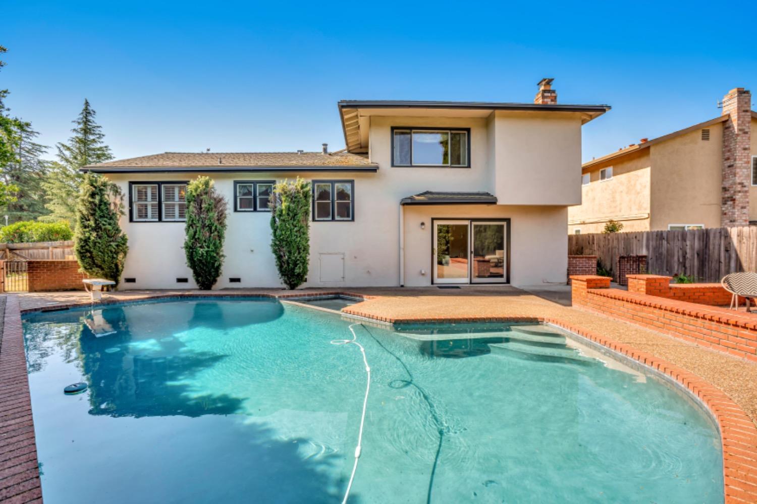 8399 Mediterranean Way