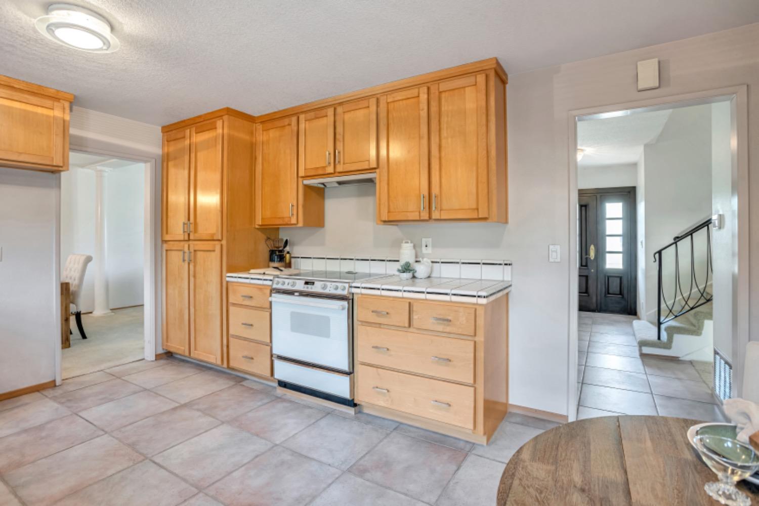 8399 Mediterranean Way