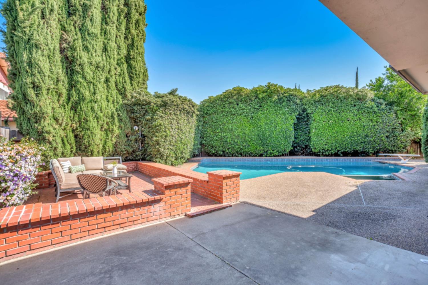 8399 Mediterranean Way