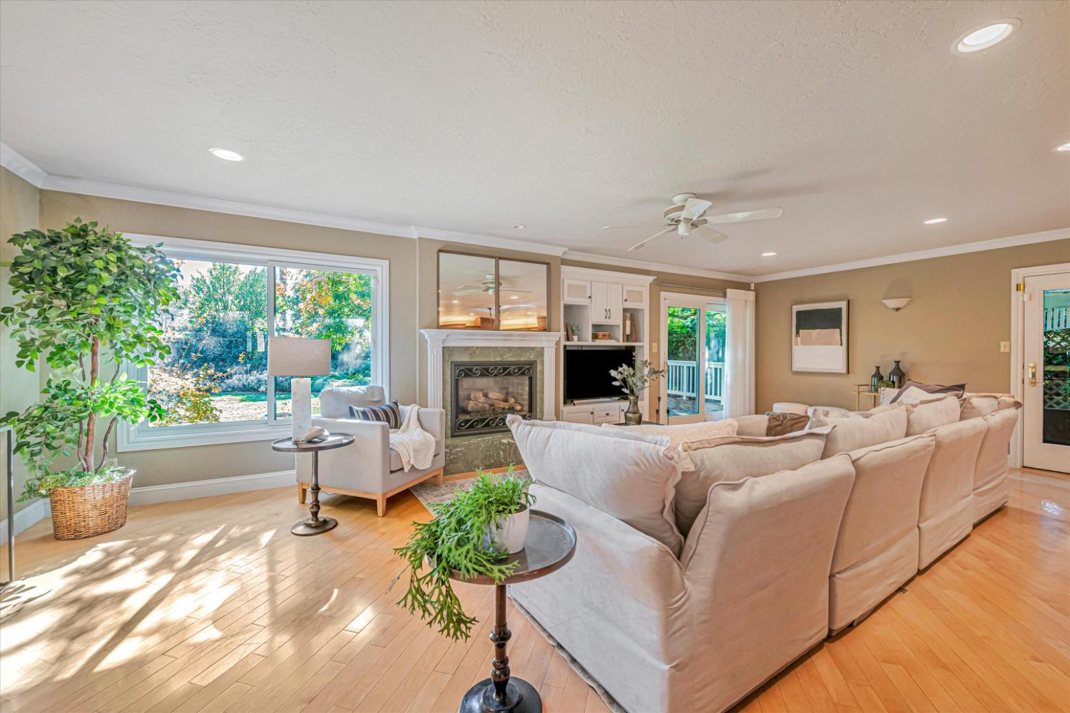 5102 Cowell Boulevard