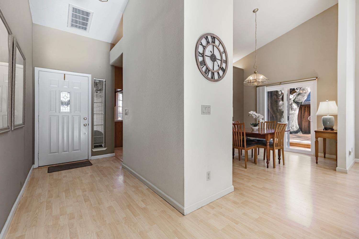 5136 Walnut Place Lane