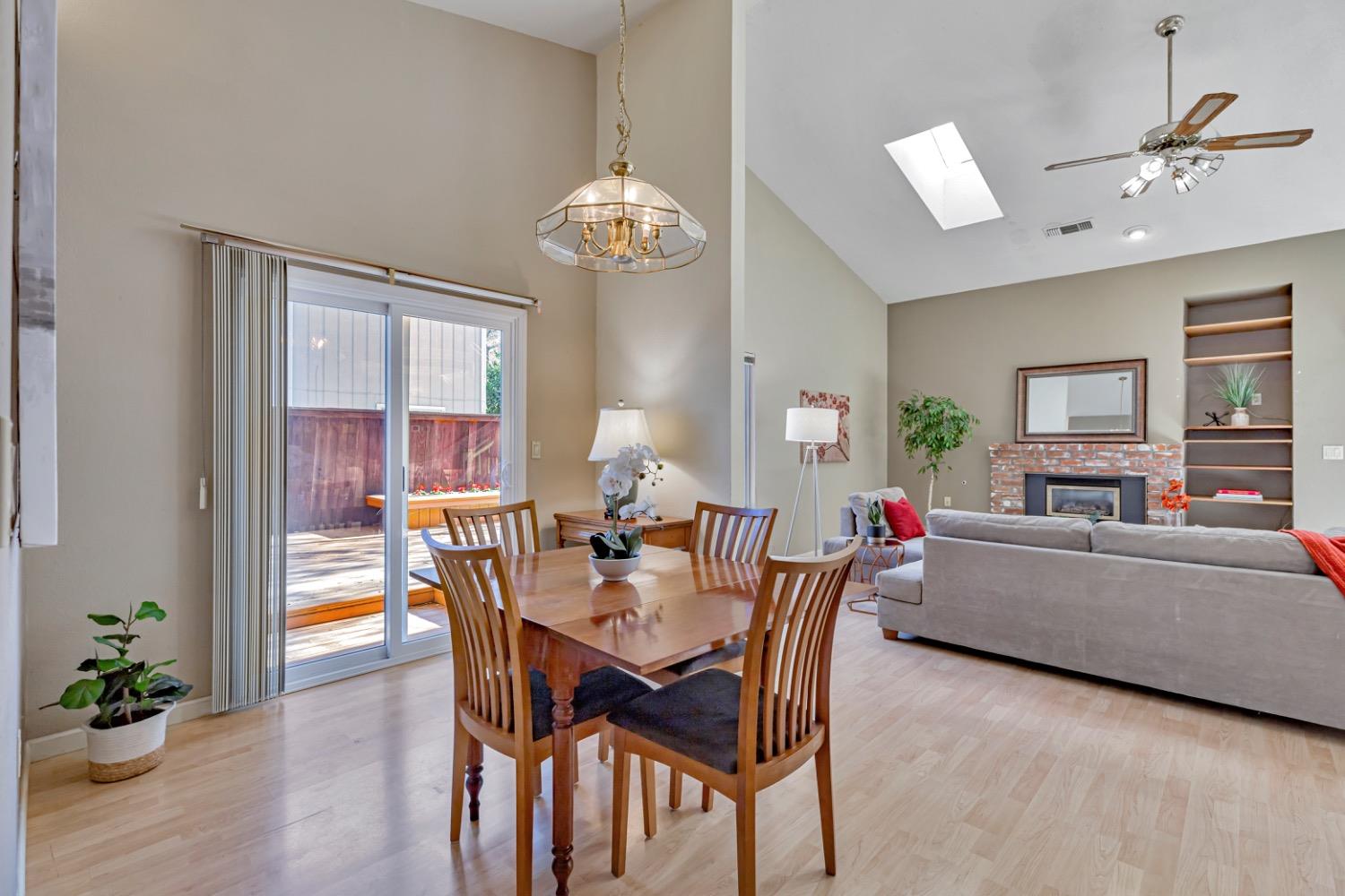 5136 Walnut Place Lane