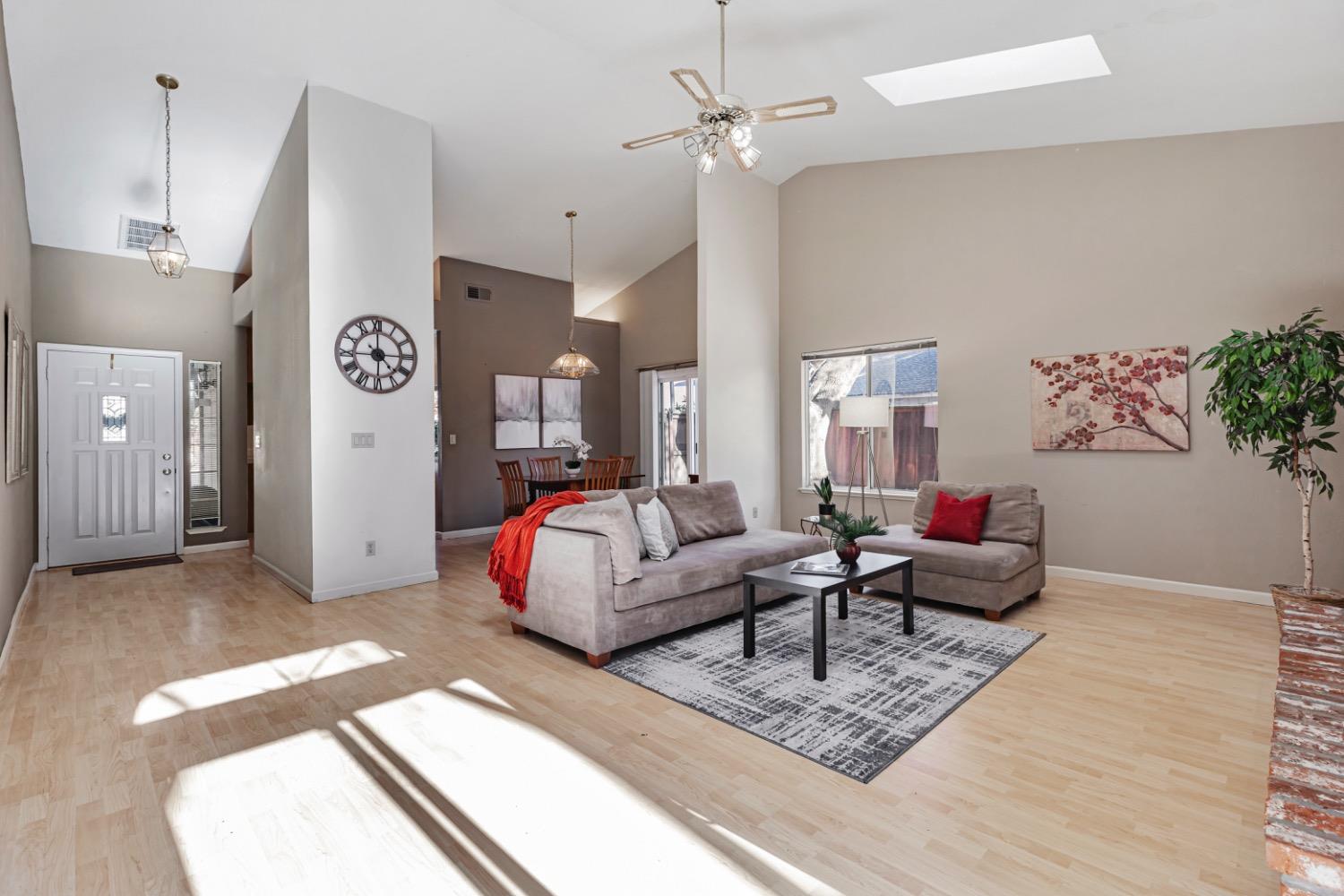 5136 Walnut Place Lane