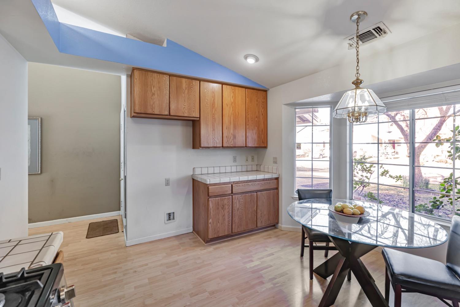 5136 Walnut Place Lane