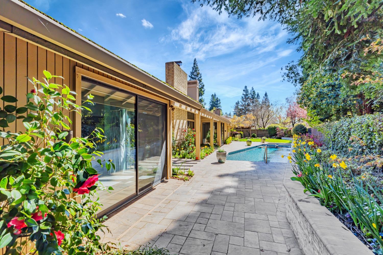 11570 Splitrock Court