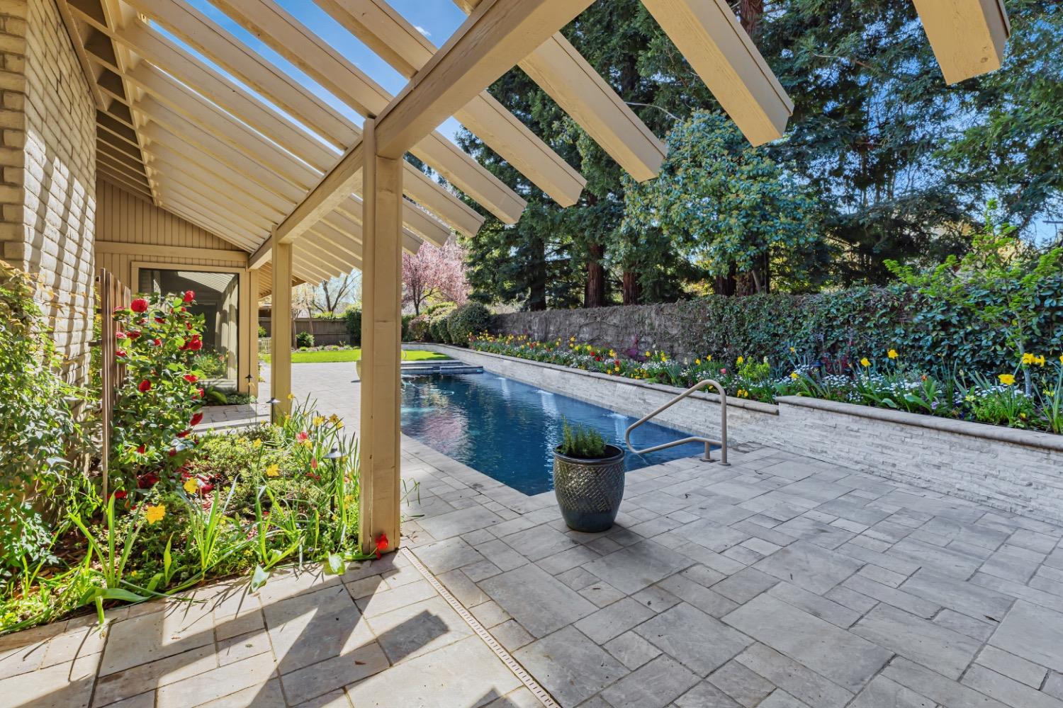 11570 Splitrock Court