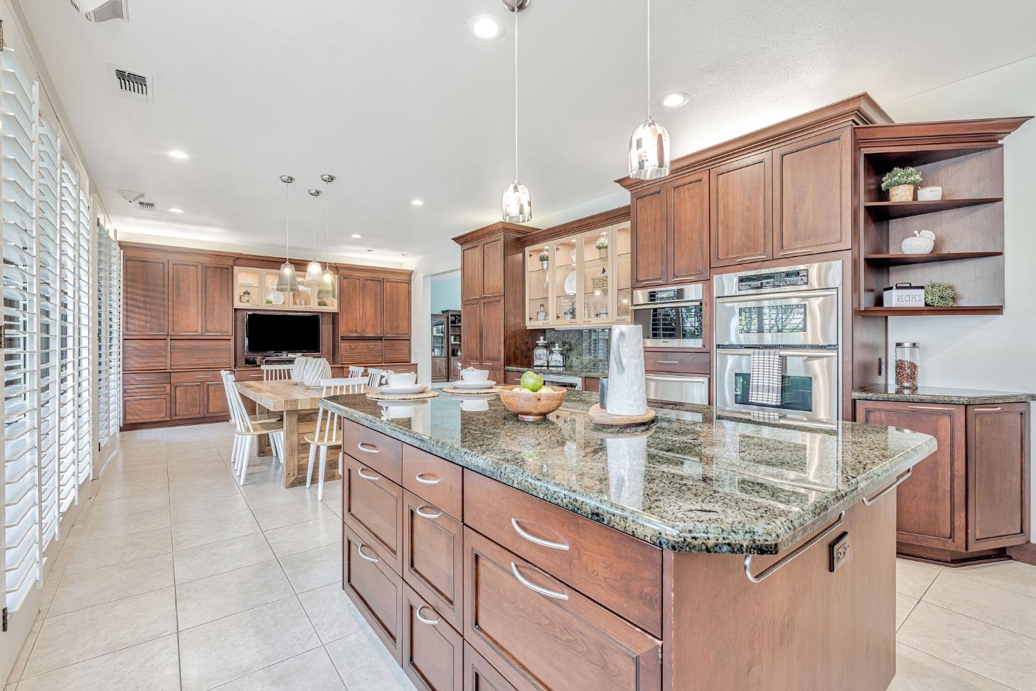 11570 Splitrock Court