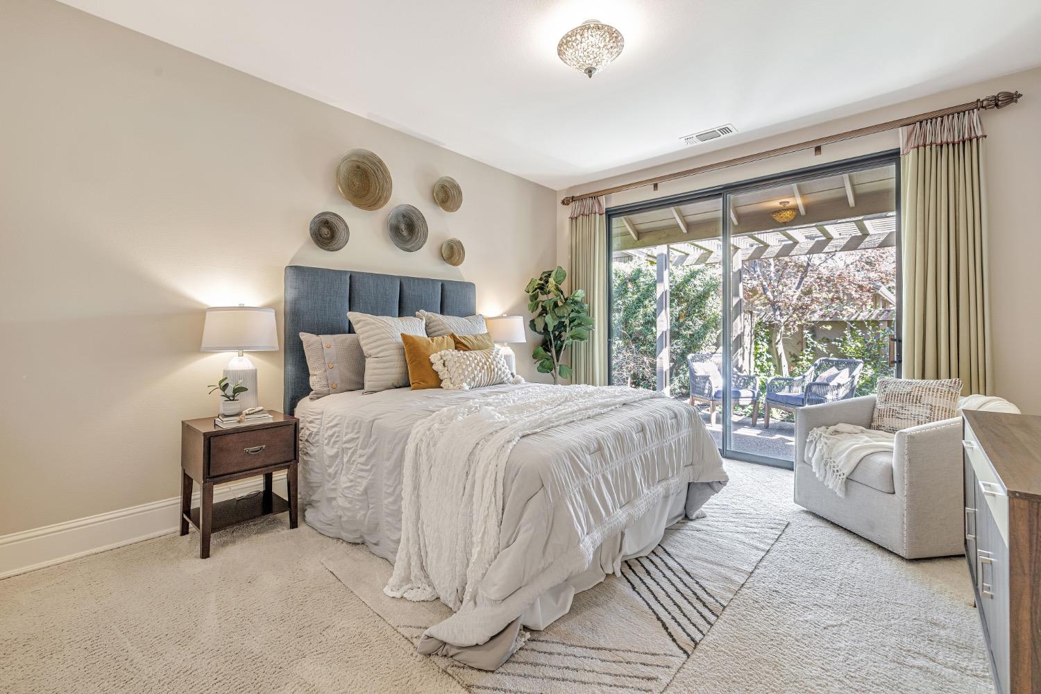 11570 Splitrock Court