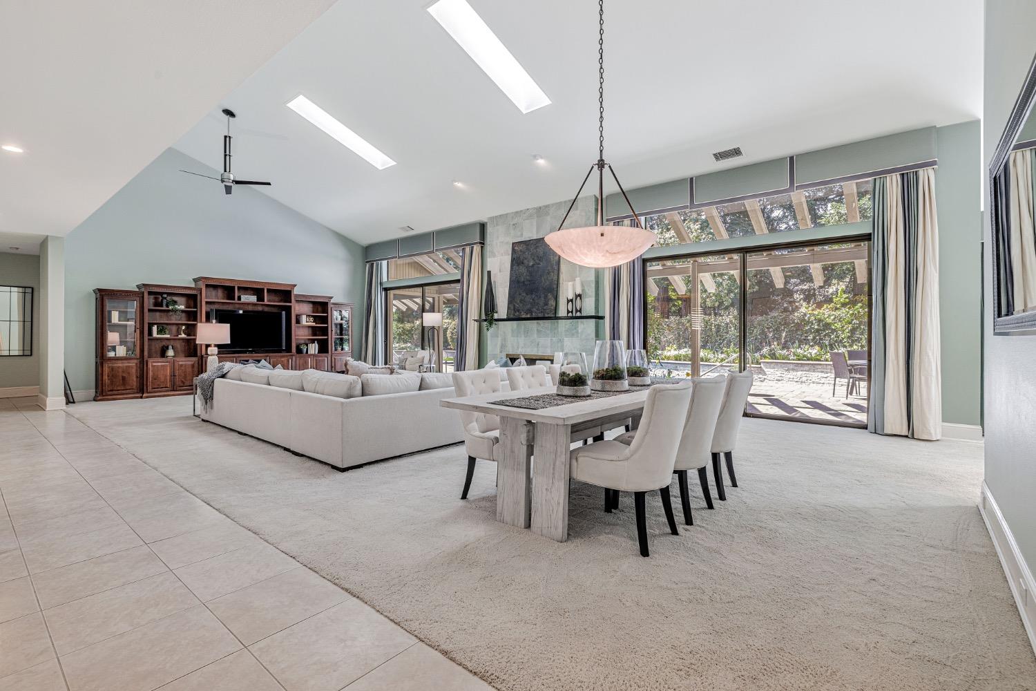 11570 Splitrock Court