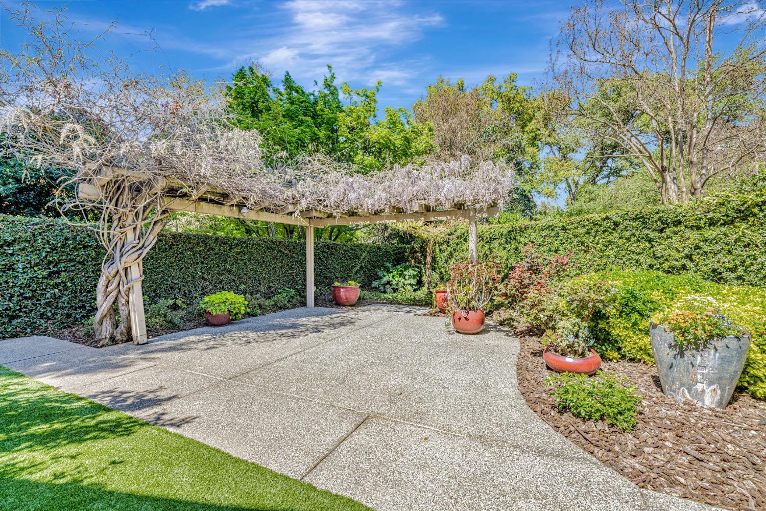 11570 Splitrock Court